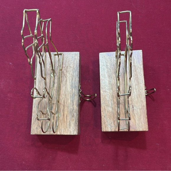 SANTA IN SLEIGH gold Wire Christmas Stocking Holders 6 X...